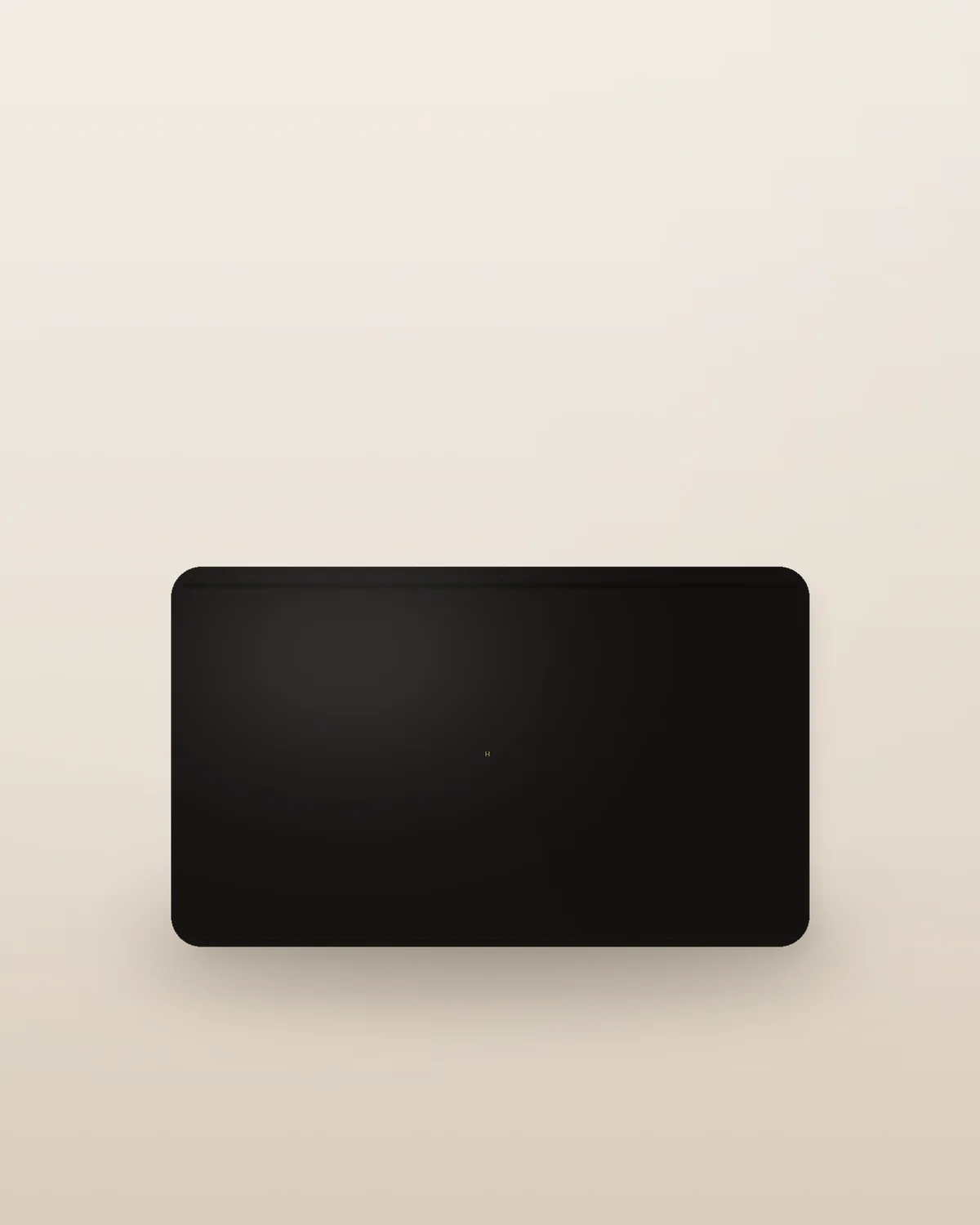 Minimal Card Holder — detail